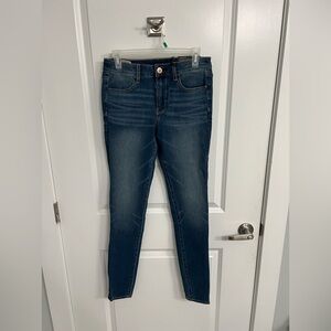 Women’s American Eagle Skinny Jeans